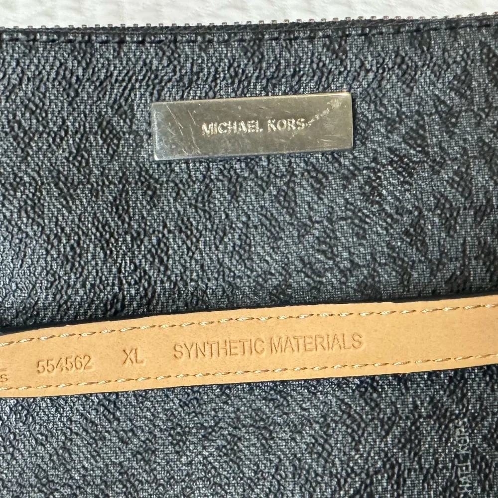 Michael Kors 554562 Signature‎ Fanny Pack Belt Bag Size XL